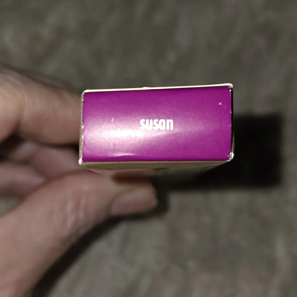 Stila Calligraphy Lip Stain- Susan. NIB. Full Size